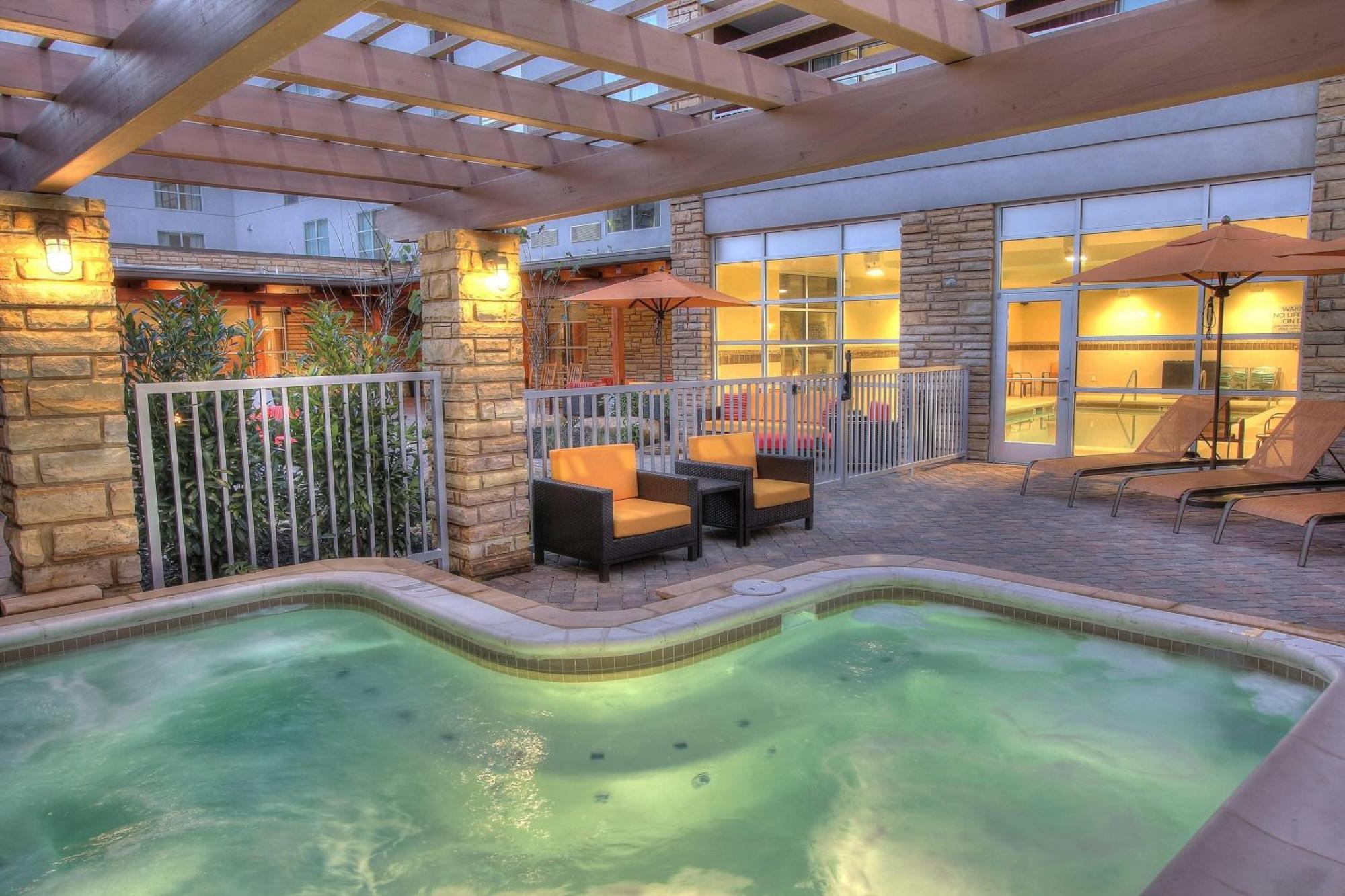 Courtyard By Marriott Gatlinburg Downtown Ξενοδοχείο Εξωτερικό φωτογραφία