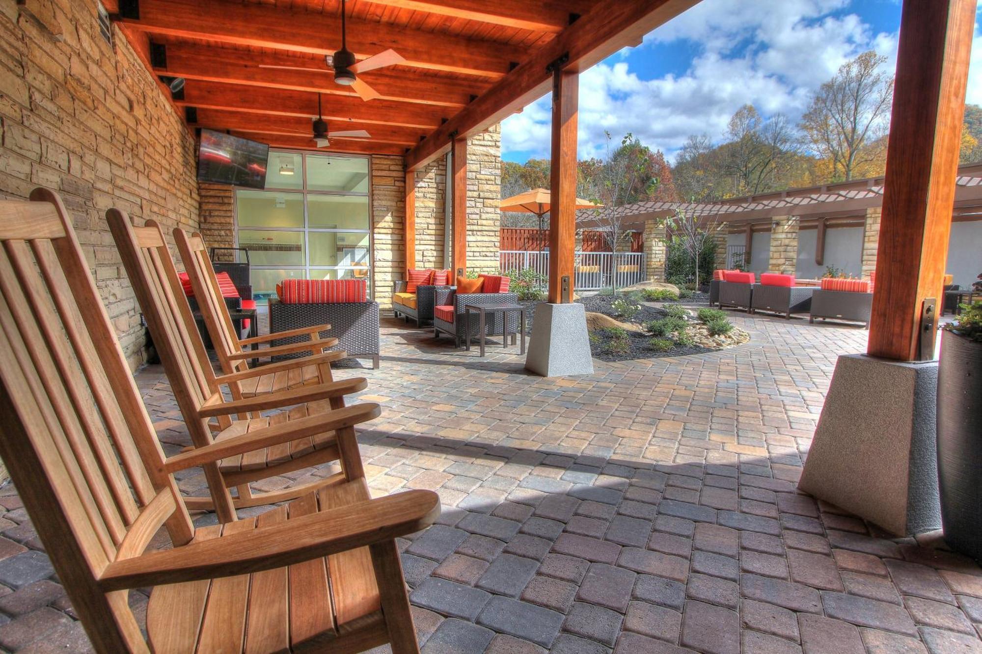 Courtyard By Marriott Gatlinburg Downtown Ξενοδοχείο Εξωτερικό φωτογραφία