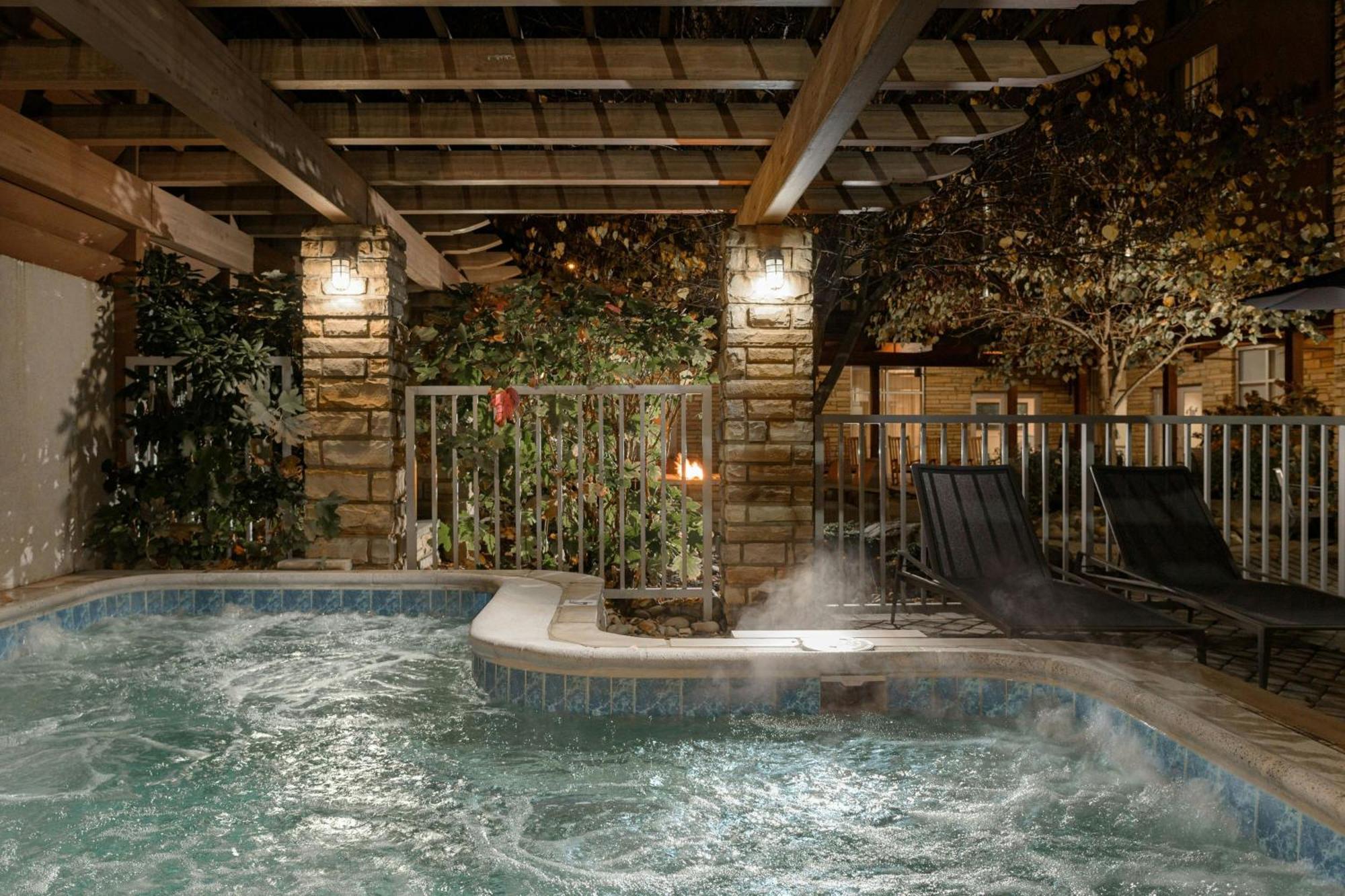 Courtyard By Marriott Gatlinburg Downtown Ξενοδοχείο Εξωτερικό φωτογραφία